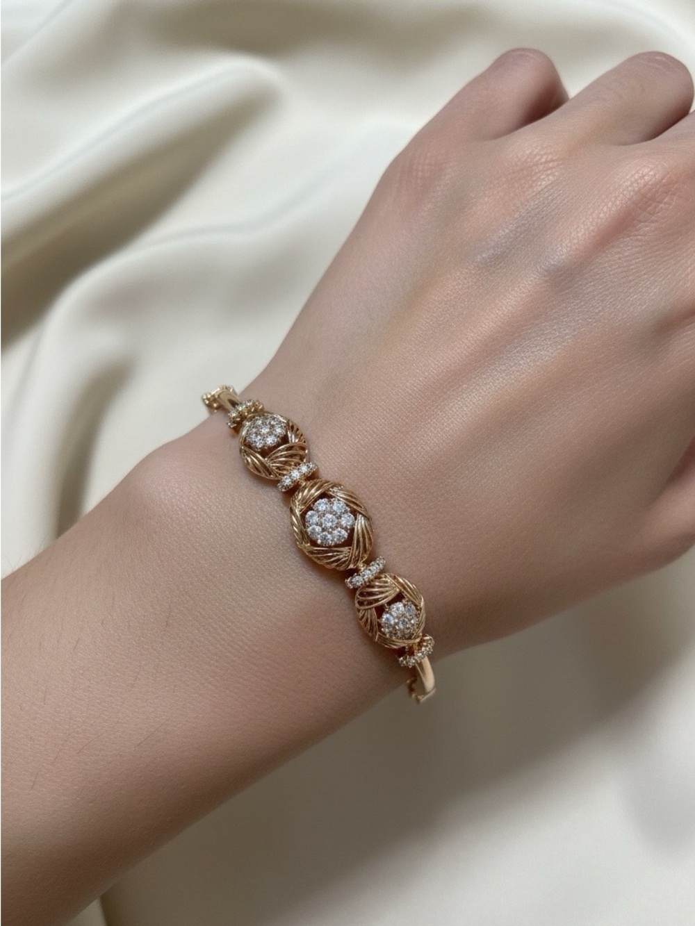 Elegant Gold Crystal Orb Women's Bracelet